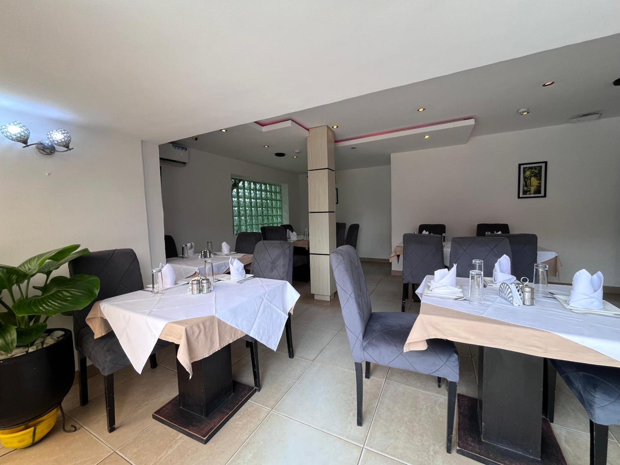 Blackwood Hotels Ikeja Kültér fotó