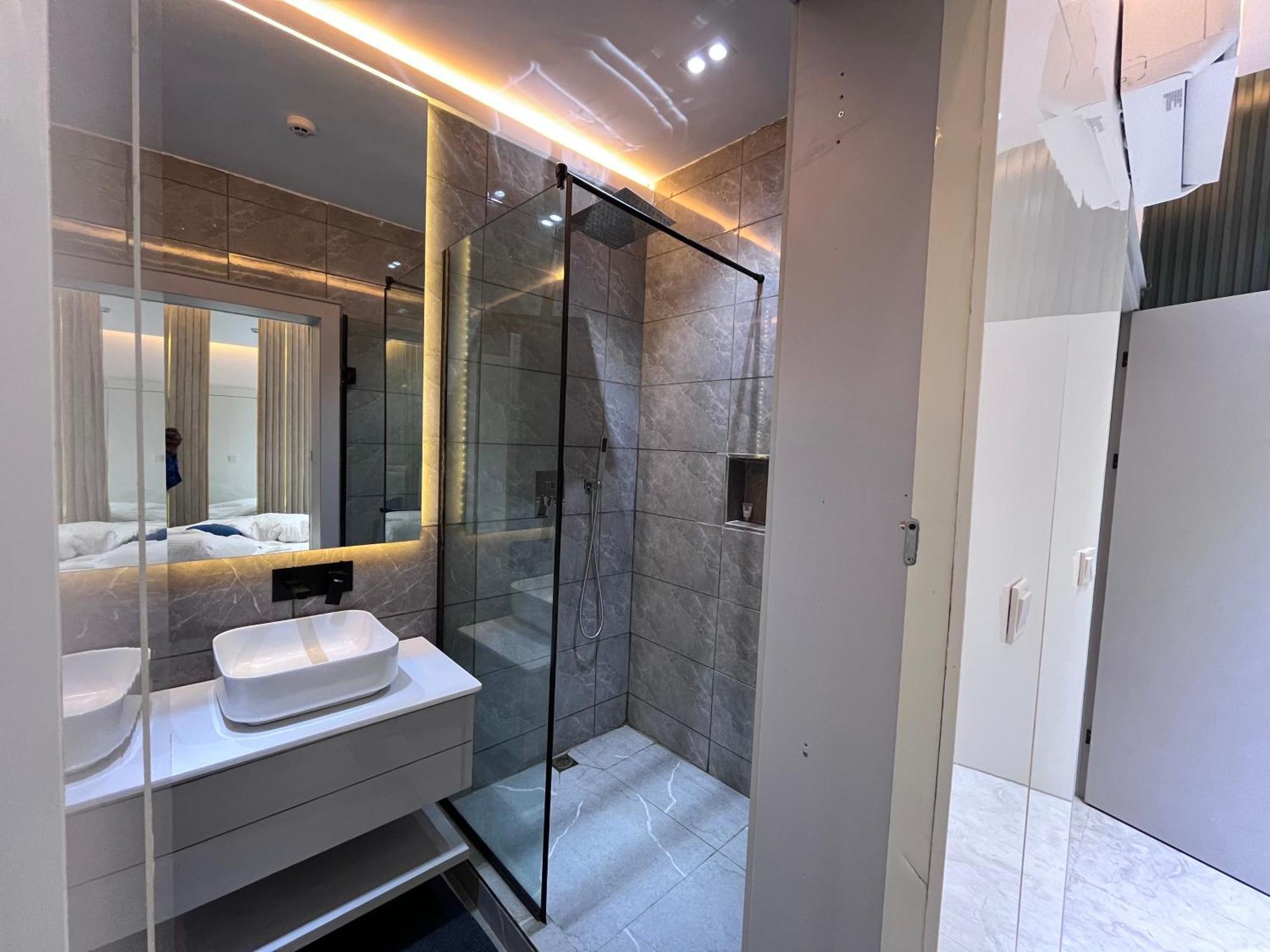 Blackwood Hotels Ikeja Kültér fotó